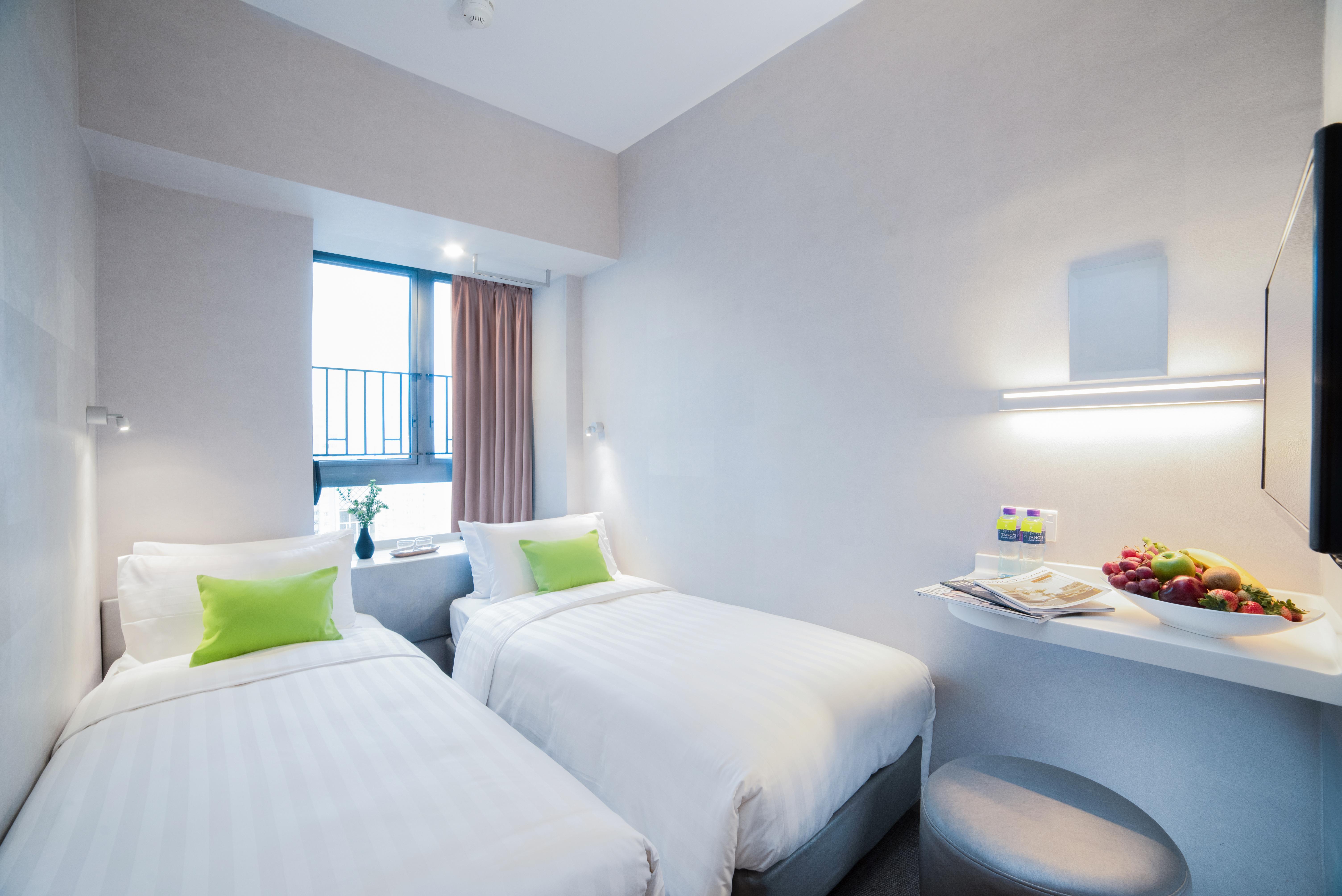 Hotel Ease Mong Kok 4*